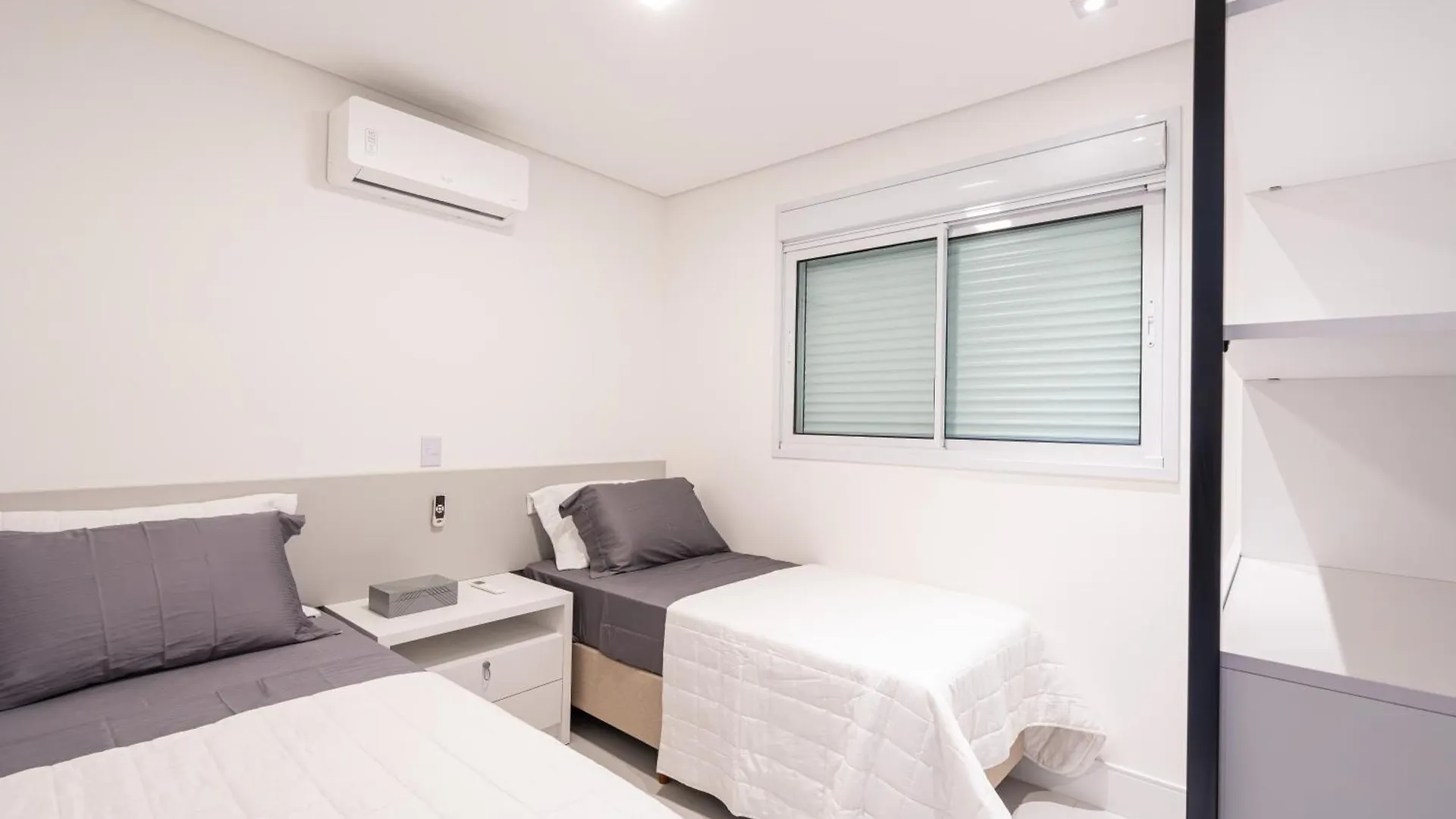 Apto Pe Na Areia Vista Mar Incrivel Condo Resort Completo Com Piscina Infinita, Beach Tennis, Academia, Sala De Jogos, Brinquedoteca, Playground E Portaria 24H 3 Quartos Com Ar-Condicionado, Churrasqueira Privativa Reserve Agora E Viva Essa Experienc Piçarras Appartement