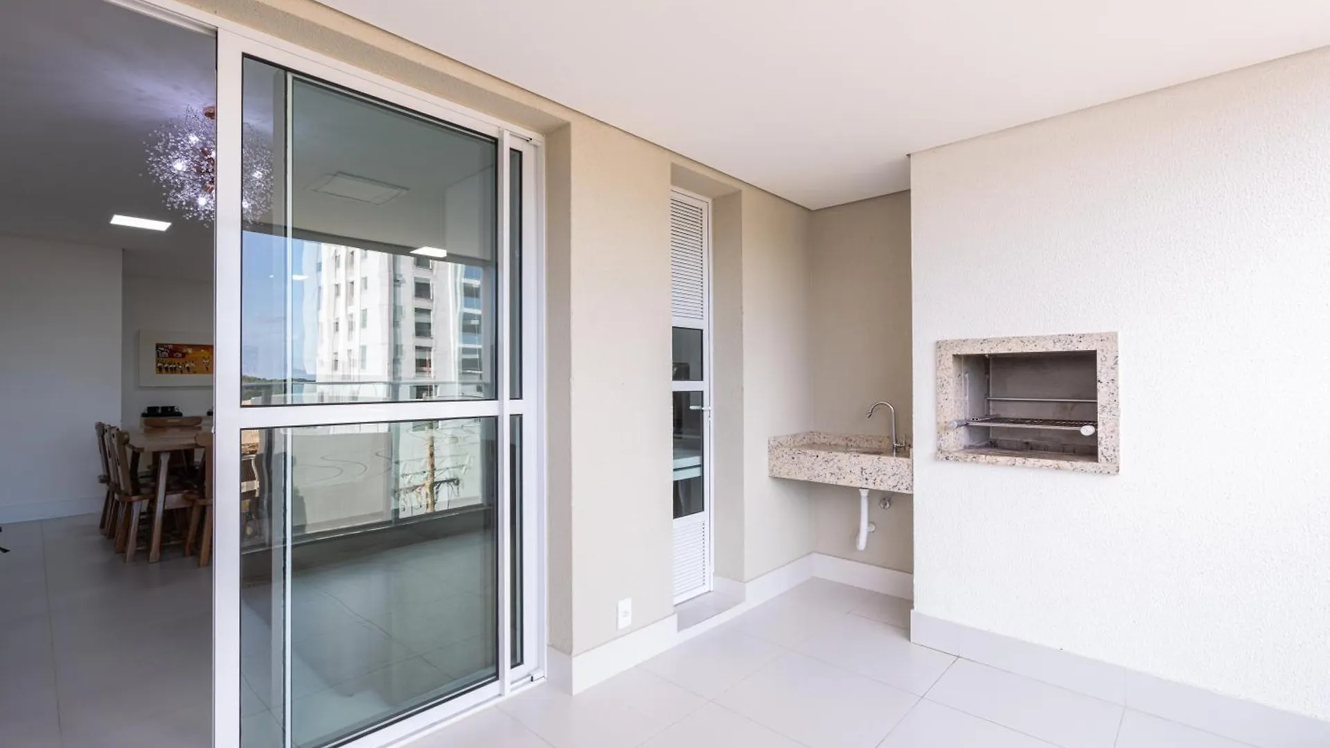 Appartement Apto Pe Na Areia Vista Mar Incrivel Condo Resort Completo Com Piscina Infinita, Beach Tennis, Academia, Sala De Jogos, Brinquedoteca, Playground E Portaria 24H 3 Quartos Com Ar-Condicionado, Churrasqueira Privativa Reserve Agora E Viva Essa Experienc Piçarras Brazilië