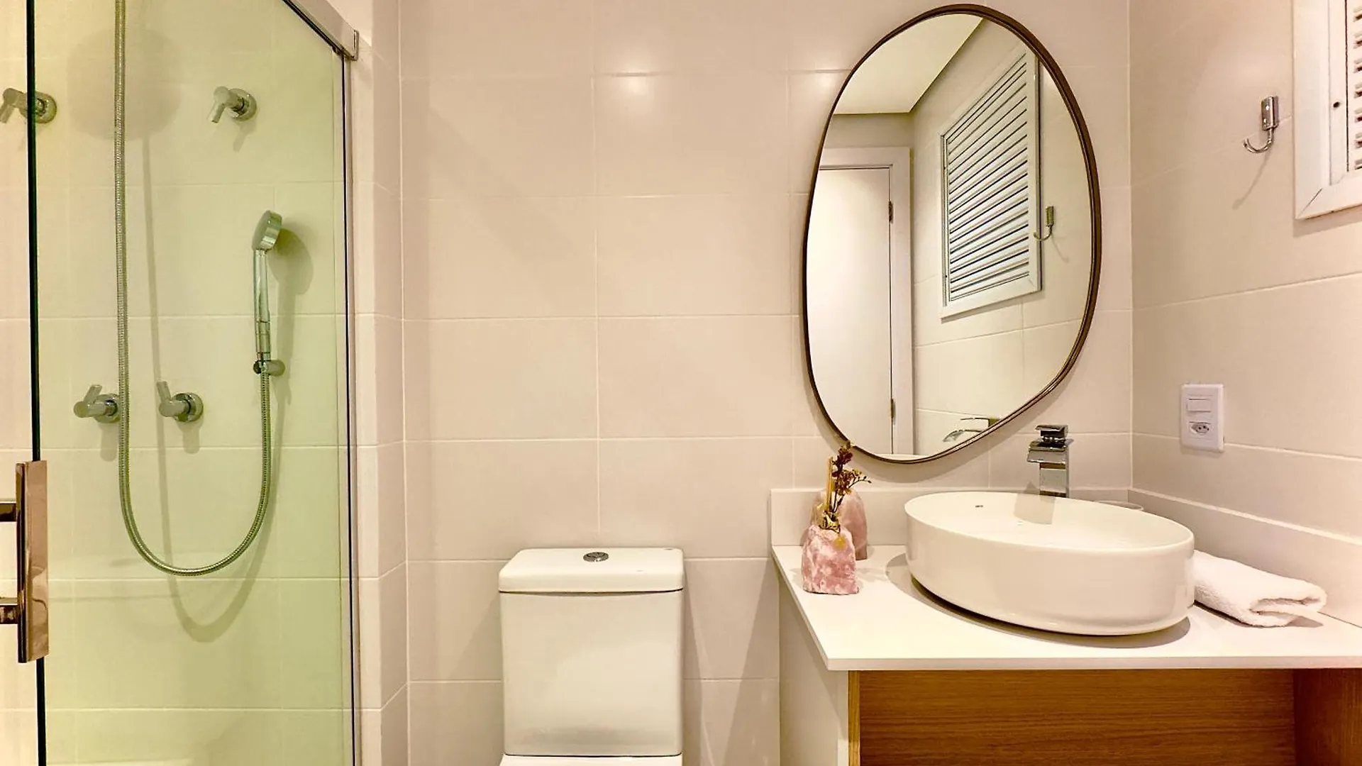 Apto Pe Na Areia Vista Mar Incrivel Condo Resort Completo Com Piscina Infinita, Beach Tennis, Academia, Sala De Jogos, Brinquedoteca, Playground E Portaria 24H 3 Quartos Com Ar-Condicionado, Churrasqueira Privativa Reserve Agora E Viva Essa Experienc Piçarras