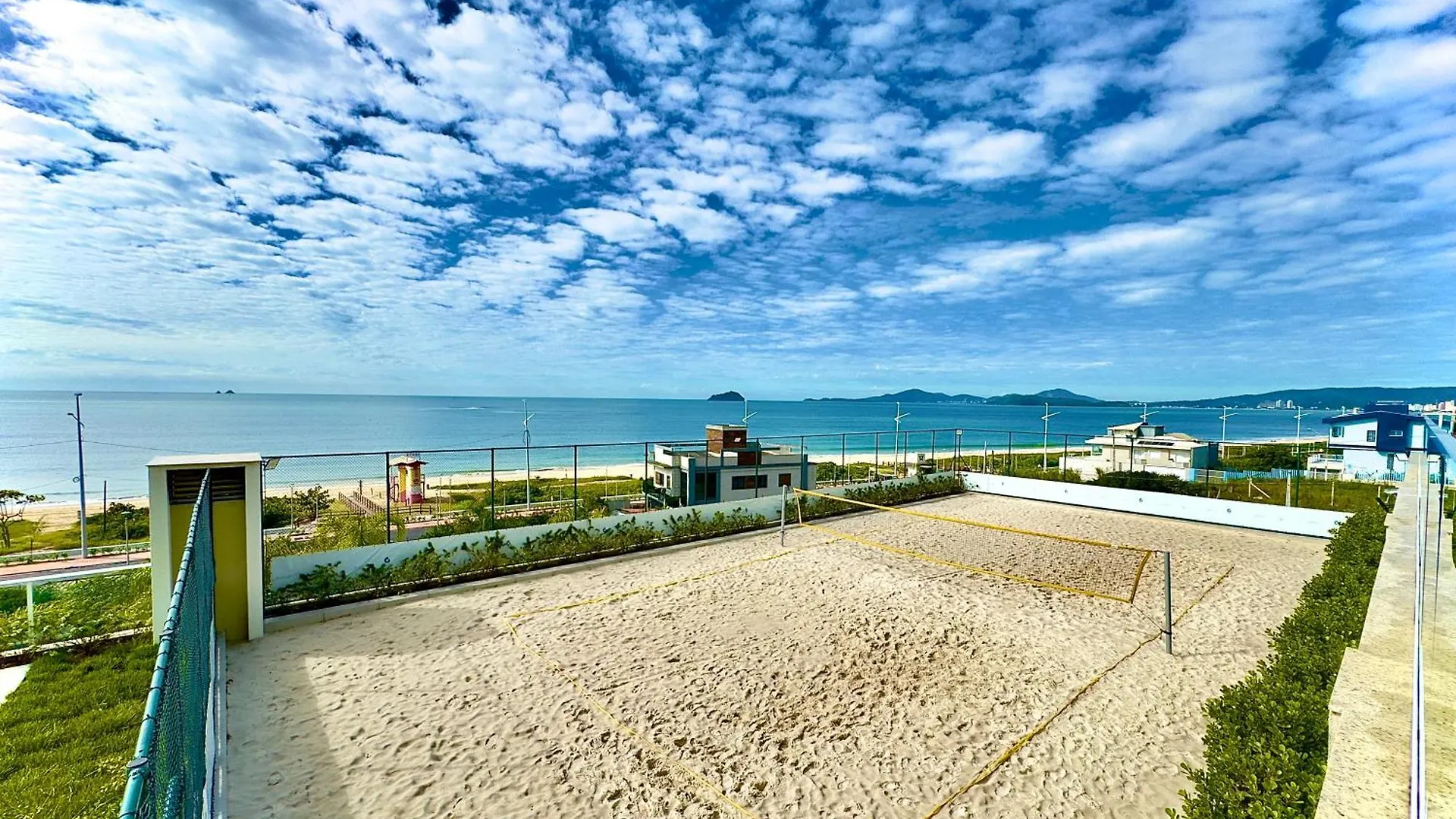 Apto Pe Na Areia Vista Mar Incrivel Condo Resort Completo Com Piscina Infinita, Beach Tennis, Academia, Sala De Jogos, Brinquedoteca, Playground E Portaria 24H 3 Quartos Com Ar-Condicionado, Churrasqueira Privativa Reserve Agora E Viva Essa Experienc Piçarras