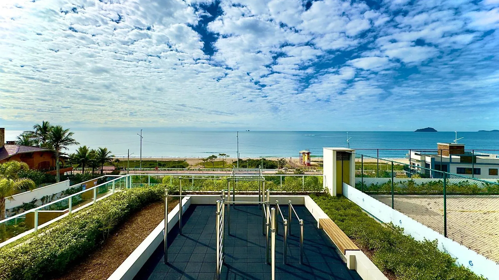 Apto Pe Na Areia Vista Mar Incrivel Condo Resort Completo Com Piscina Infinita, Beach Tennis, Academia, Sala De Jogos, Brinquedoteca, Playground E Portaria 24H 3 Quartos Com Ar-Condicionado, Churrasqueira Privativa Reserve Agora E Viva Essa Experienc Piçarras Brazilië