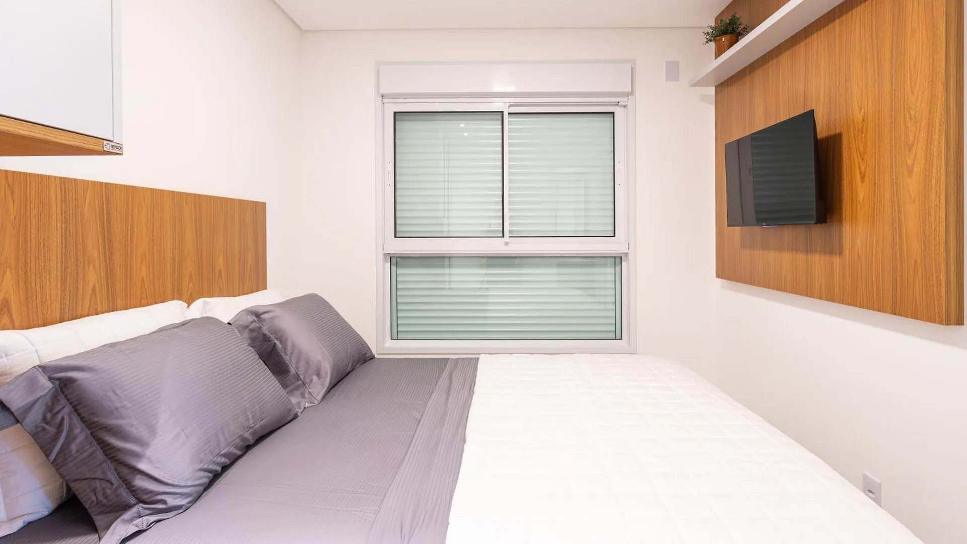Apto Pe Na Areia Vista Mar Incrivel Condo Resort Completo Com Piscina Infinita, Beach Tennis, Academia, Sala De Jogos, Brinquedoteca, Playground E Portaria 24H 3 Quartos Com Ar-Condicionado, Churrasqueira Privativa Reserve Agora E Viva Essa Experienc Piçarras 0*,  Brasilien
