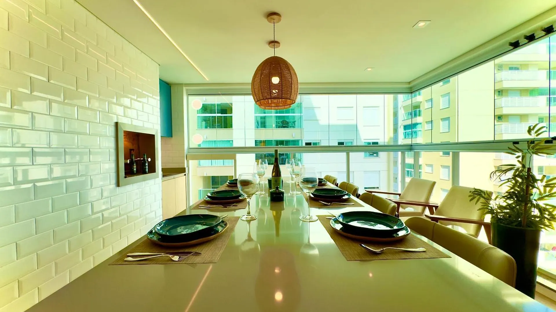 Lägenhet Apto Pe Na Areia Vista Mar Incrivel Condo Resort Completo Com Piscina Infinita, Beach Tennis, Academia, Sala De Jogos, Brinquedoteca, Playground E Portaria 24H 3 Quartos Com Ar-Condicionado, Churrasqueira Privativa Reserve Agora E Viva Essa Experienc Piçarras Brasilien