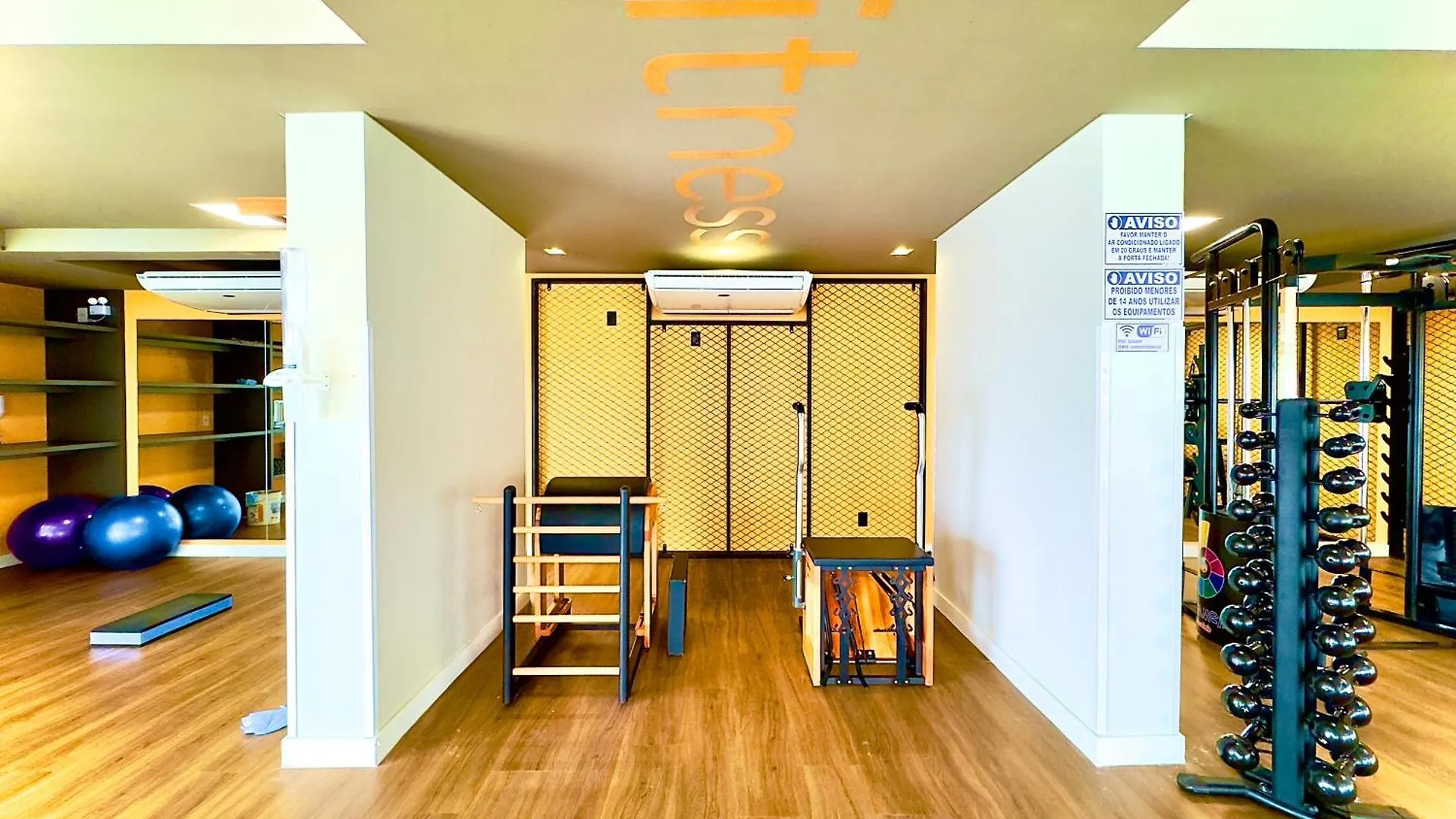 Apto Pe Na Areia Vista Mar Incrivel Condo Resort Completo Com Piscina Infinita, Beach Tennis, Academia, Sala De Jogos, Brinquedoteca, Playground E Portaria 24H 3 Quartos Com Ar-Condicionado, Churrasqueira Privativa Reserve Agora E Viva Essa Experienc Piçarras Brasilien