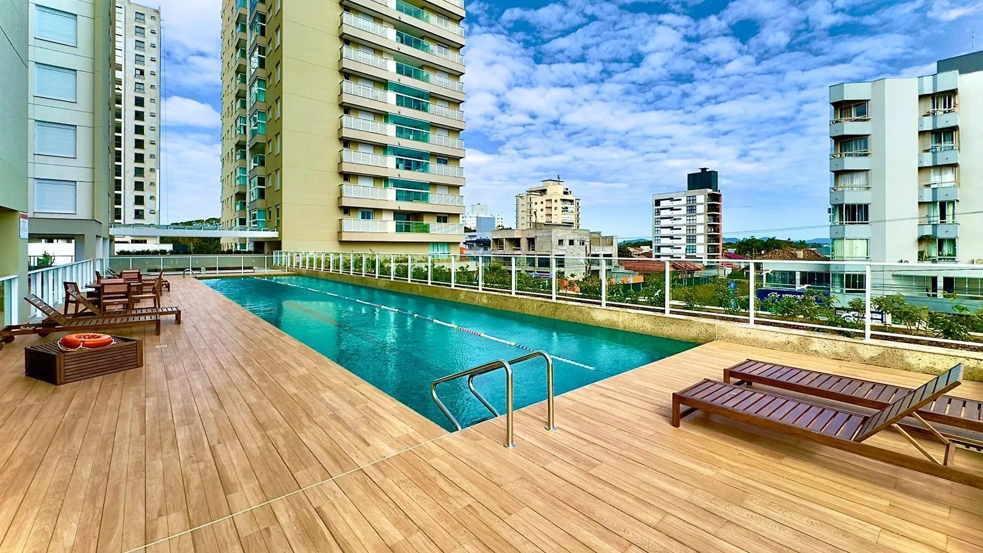 Apto Pe Na Areia Vista Mar Incrivel Condo Resort Completo Com Piscina Infinita, Beach Tennis, Academia, Sala De Jogos, Brinquedoteca, Playground E Portaria 24H 3 Quartos Com Ar-Condicionado, Churrasqueira Privativa Reserve Agora E Viva Essa Experienc Piçarras